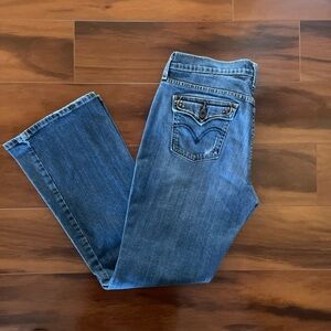 Levi's 515 Boot Cut Jeans Women's Size 10 S - Medium Wash Mid Rise Flap Pockets